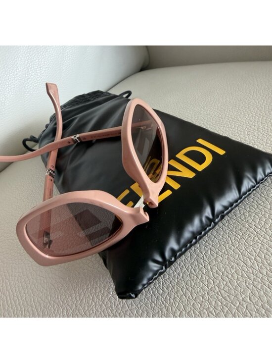 NEW FENDI PINK SUNGLASSES Acetate Old Rose Cat Eye 100% Authentic main image 12